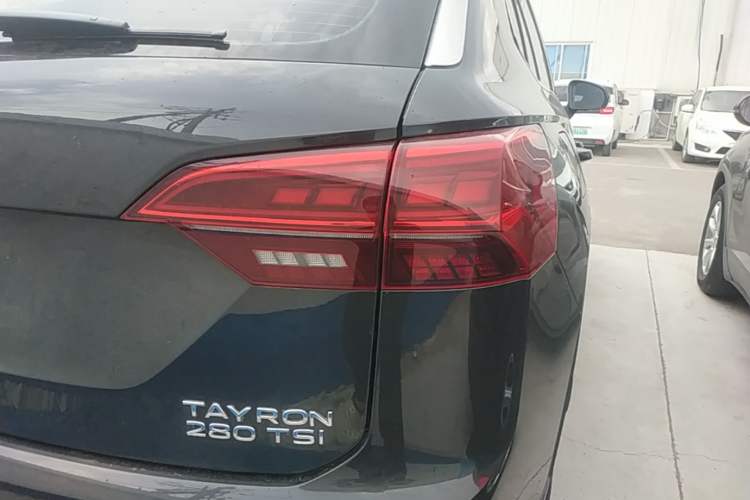 Used Volkswagen Tayron 2022 280TSI Two-Wheel Drive Luxury Smart Connectivity Version Right Rear Taillight
