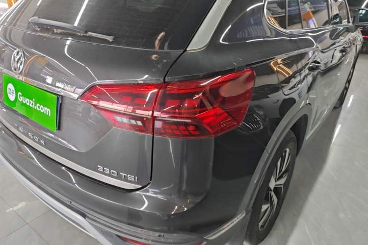 Used Volkswagen Tayron 2022 330TSI Two-Wheel Drive Luxury Smart Connectivity Version Right Rear Taillight