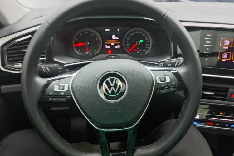 Used Volkswagen Tayron 2022 280TSI Two-Wheel Drive Luxury Smart Connectivity Version Steering Wheel