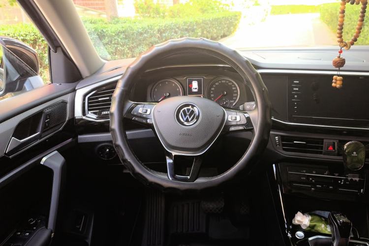 Used Volkswagen Tayron 2022 280TSI Two-Wheel Drive Luxury Smart Connectivity Version Steering Wheel