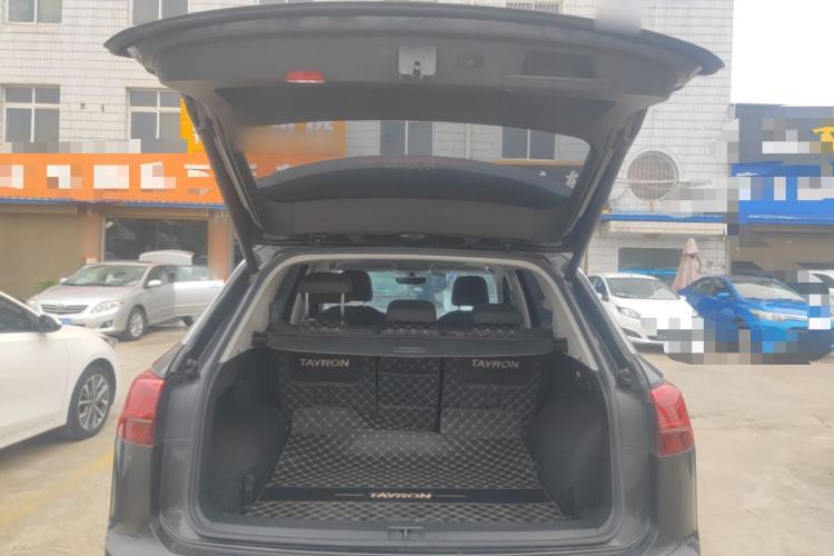 Used Volkswagen Tayron 2022 330TSI Two-Wheel Drive Luxury Connect Plus Version Trunk