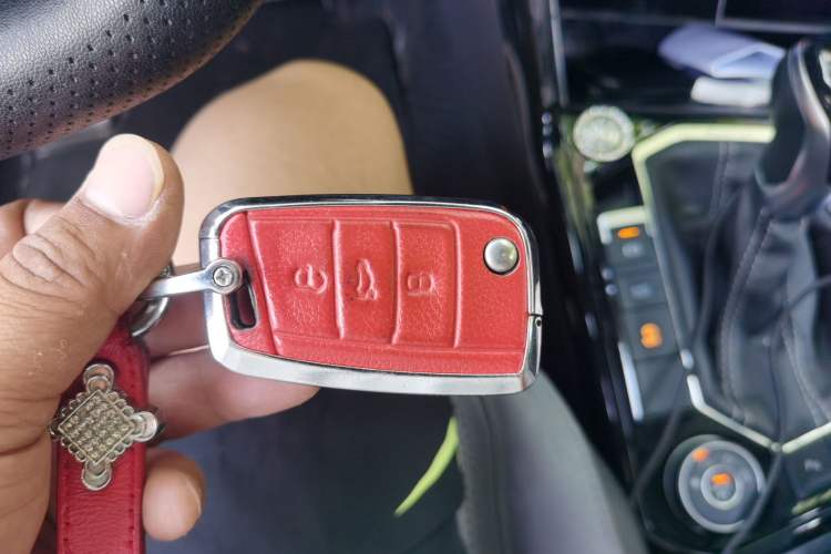 Used Volkswagen Tayron 2022 380TSI Four-Wheel Drive R-Line Connected Version Vehicle Key