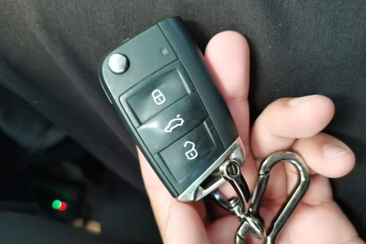 Used Volkswagen Tayron 2022 380TSI Four-Wheel Drive Luxury Connected Pro Version Vehicle Key