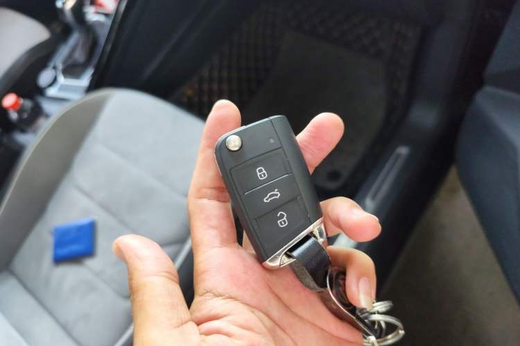 Used Volkswagen Tayron 2022 380TSI Four-Wheel Drive R-Line Connected Version Vehicle Key