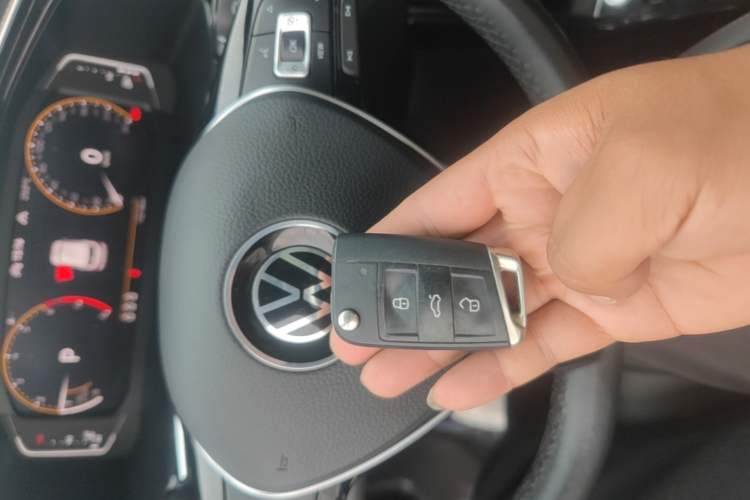 Used Volkswagen Tayron 2022 330TSI Two-Wheel Drive Luxury Connect Plus Version Vehicle Key