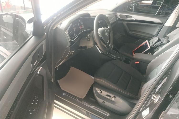 Used Volkswagen Tayron 2022 280TSI Two-Wheel Drive Luxury Smart Connectivity Version Driver Seat