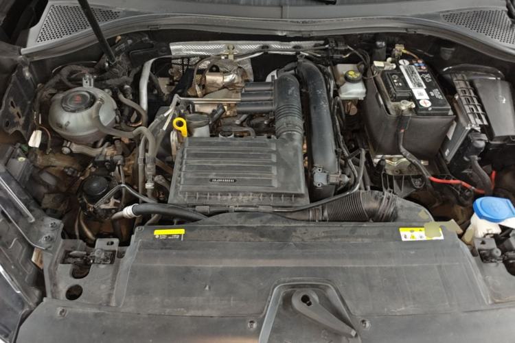 Used Volkswagen Tayron 2022 280TSI Two-Wheel Drive Luxury Smart Connectivity Version Engine Bay