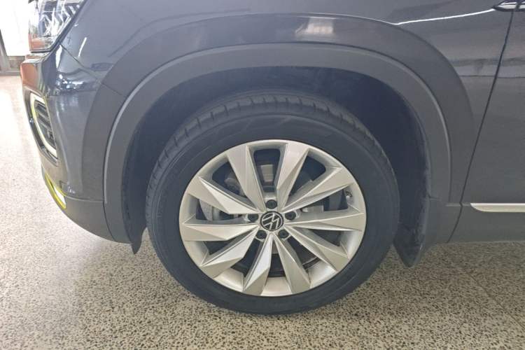 Used Volkswagen Tayron 2022 380TSI Four-Wheel Drive Luxury Connected Pro Version Exterior 4
