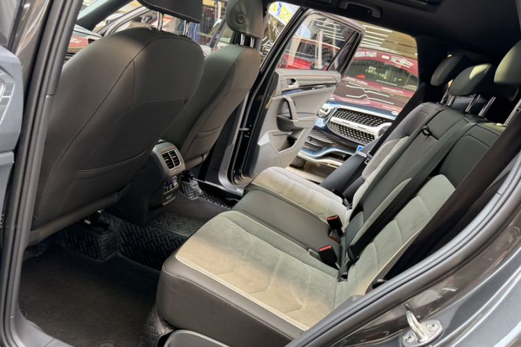 Used Volkswagen Tayron 2022 380TSI Four-Wheel Drive R-Line Connected Version Interior 5
