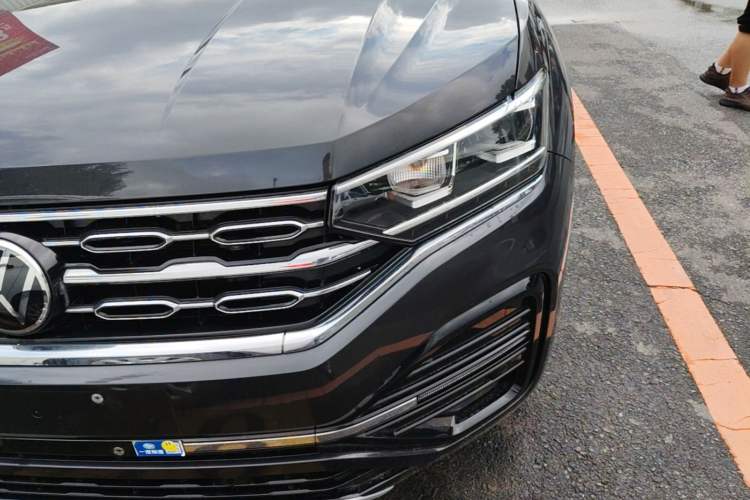 Used Volkswagen Tayron 2022 380TSI Four-Wheel Drive R-Line Connected Version Left Front Headlight