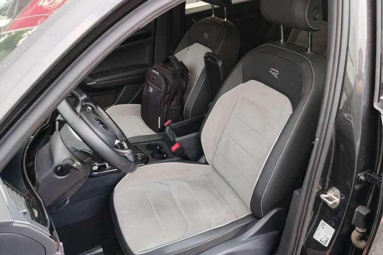 Used Volkswagen Tayron 2022 380TSI Four-Wheel Drive R-Line Connected Version Left Front Seat