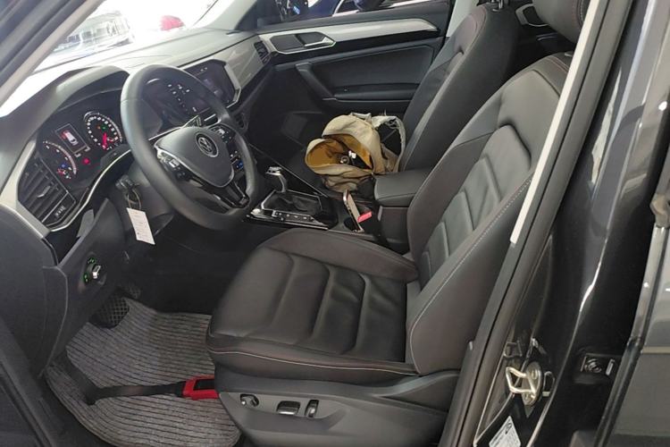 Used Volkswagen Tayron 2022 280TSI Two-Wheel Drive Luxury Smart Connectivity Version Left Front Seat