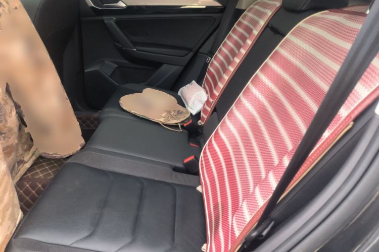 Used Volkswagen Tayron 2022 280TSI Two-Wheel Drive Luxury Smart Connectivity Version Left Rear Seat