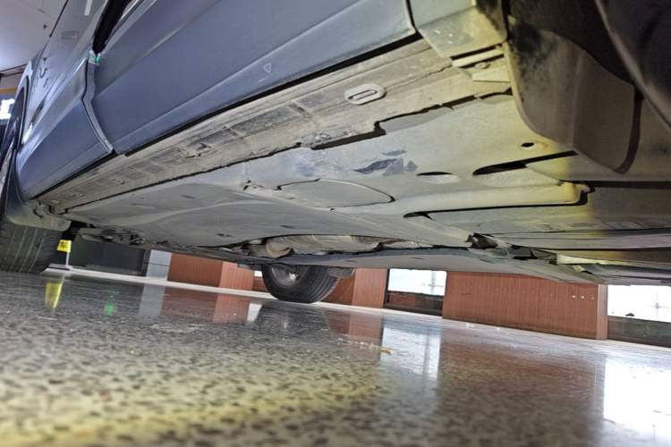 Used Volkswagen Tayron 2022 380TSI Four-Wheel Drive Luxury Connected Pro Version Left Side Sill