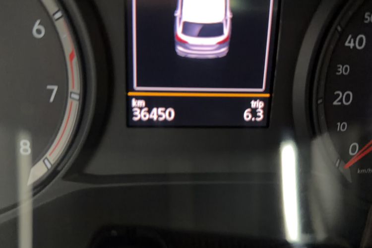 Used Volkswagen Tayron 2022 280TSI Two-Wheel Drive Luxury Smart Connectivity Version Odometer Close Up
