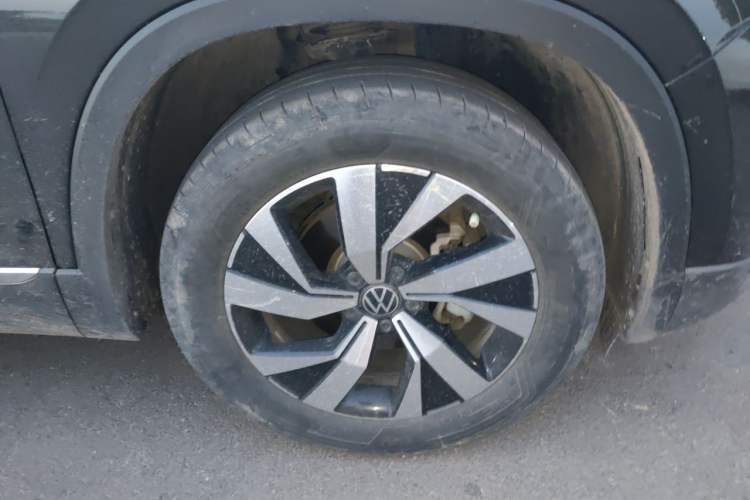 Used Volkswagen Tayron 2022 280TSI Two-Wheel Drive Luxury Smart Connectivity Version Right Front Wheel Hub
