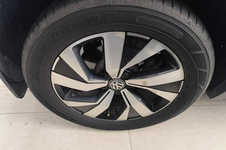 Used Volkswagen Tayron 2022 280TSI Two-Wheel Drive Luxury Smart Connectivity Version Right Rear Wheel Hub