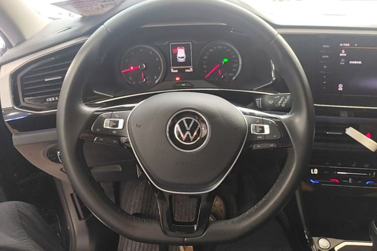 Used Volkswagen Tayron 2022 280TSI Two-Wheel Drive Luxury Smart Connectivity Version Steering Wheel