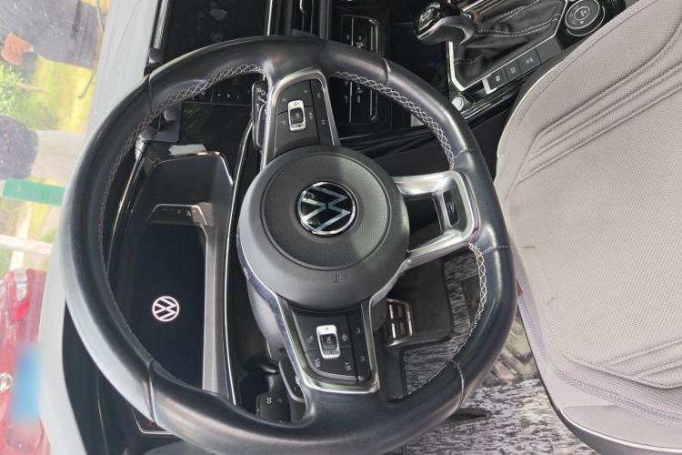 Used Volkswagen Tayron 2022 380TSI Four-Wheel Drive R-Line Connected Version Steering Wheel