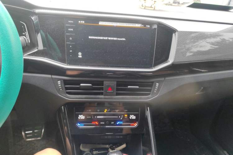 Used Volkswagen Tayron 2022 380TSI Four-Wheel Drive R-Line Connected Version Audio And AC Panel