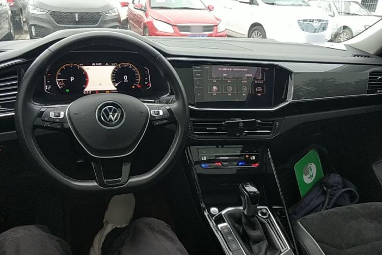 Used Volkswagen Tayron 2022 380TSI Four-Wheel Drive Luxury Connected Pro Version Center Console