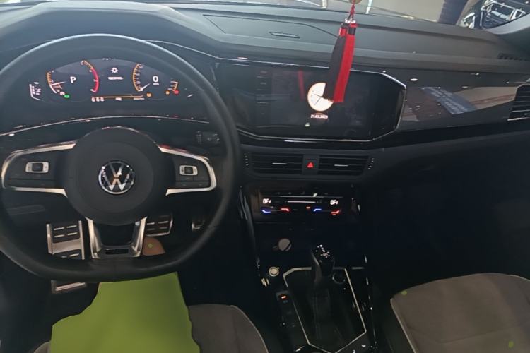 Used Volkswagen Tayron 2022 380TSI Four-Wheel Drive R-Line Connected Version Center Console