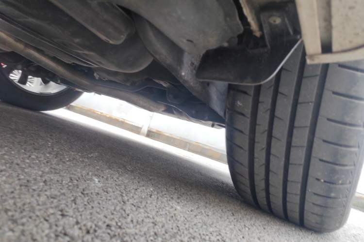 Used Volkswagen Tayron 2022 380TSI Four-Wheel Drive R-Line Connected Version Chassis Rear Left
