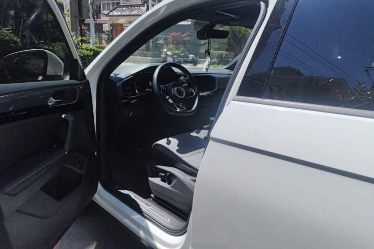 Used Volkswagen Tayron 2022 380TSI Four-Wheel Drive R-Line Connected Version Driver Seat