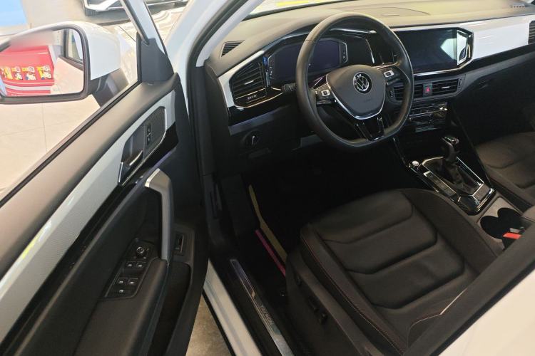 Used Volkswagen Tayron 2022 330TSI Two-Wheel Drive Luxury Connect Plus Version Driver Seat