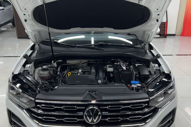 Used Volkswagen Tayron 2022 280TSI Two-Wheel Drive Luxury Smart Connectivity Version Engine Bay