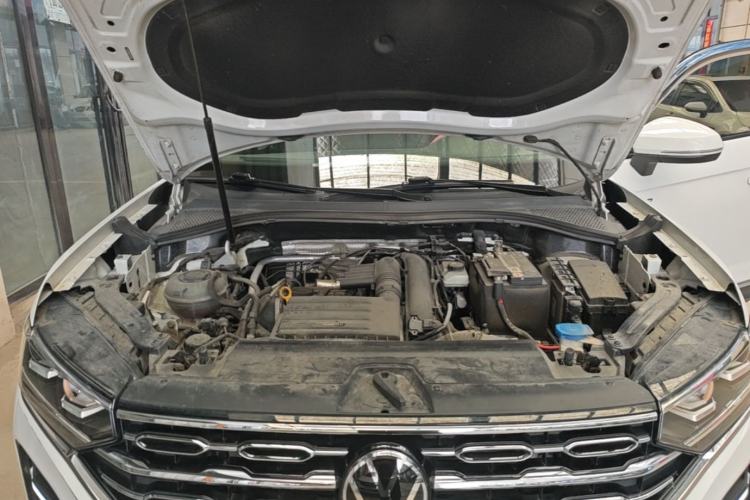Used Volkswagen Tayron 2022 280TSI Two-Wheel Drive Luxury Smart Connectivity Version Engine Bay