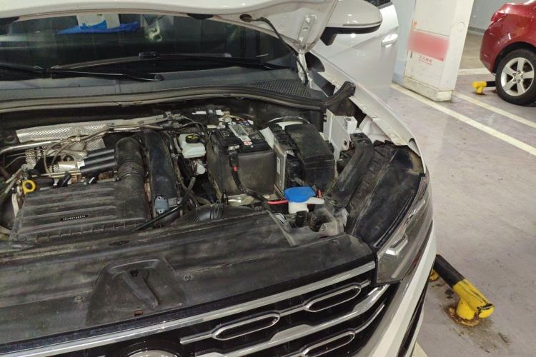 Used Volkswagen Tayron 2022 280TSI Two-Wheel Drive Luxury Smart Connectivity Version Engine Bay Left