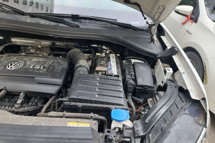 Used Volkswagen Tayron 2022 380TSI Four-Wheel Drive Luxury Connected Pro Version Engine Bay Left