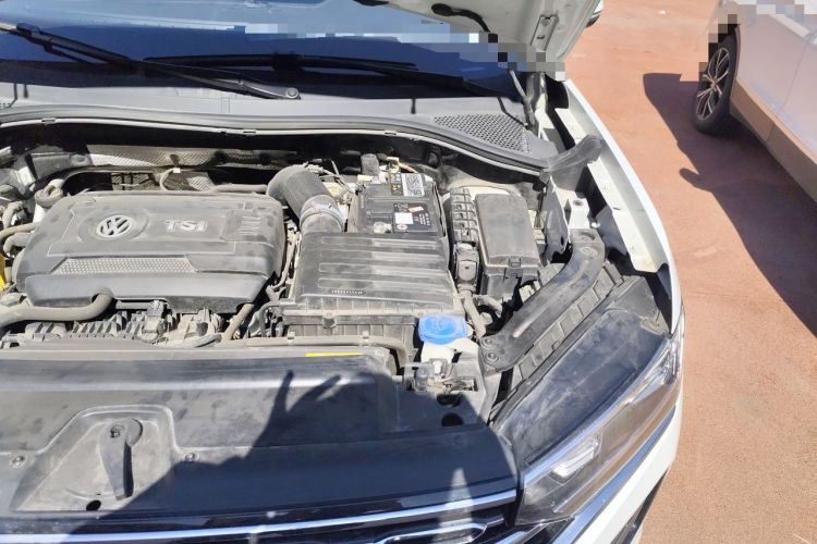 Used Volkswagen Tayron 2022 380TSI Four-Wheel Drive Luxury Connected Pro Version Engine Bay Left