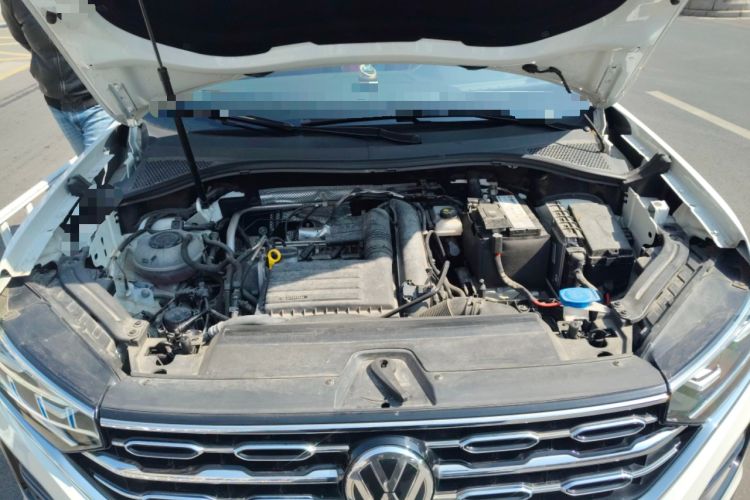 Used Volkswagen Tayron 2022 280TSI Two-Wheel Drive Luxury Smart Connectivity Version Engine Bay