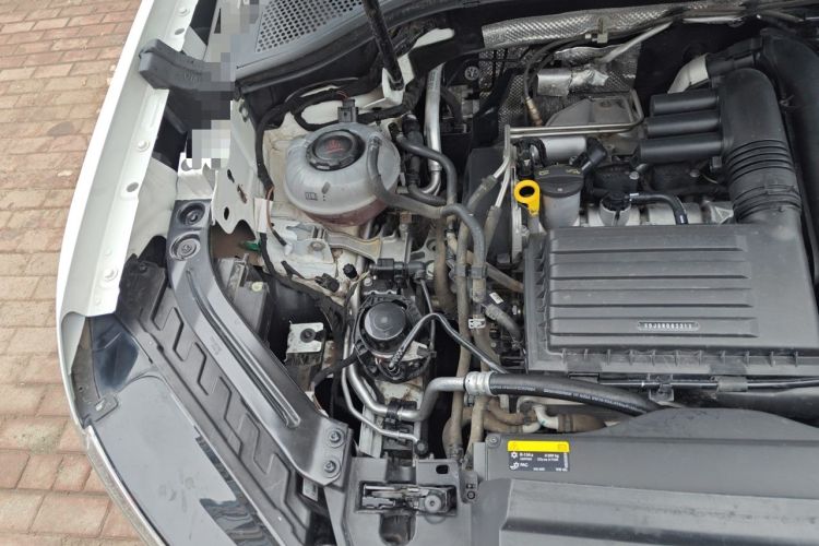 Used Volkswagen Tayron 2022 280TSI Two-Wheel Drive Luxury Smart Connectivity Version Engine Bay Right