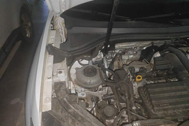 Used Volkswagen Tayron 2022 280TSI Two-Wheel Drive Luxury Smart Connectivity Version Engine Bay Right