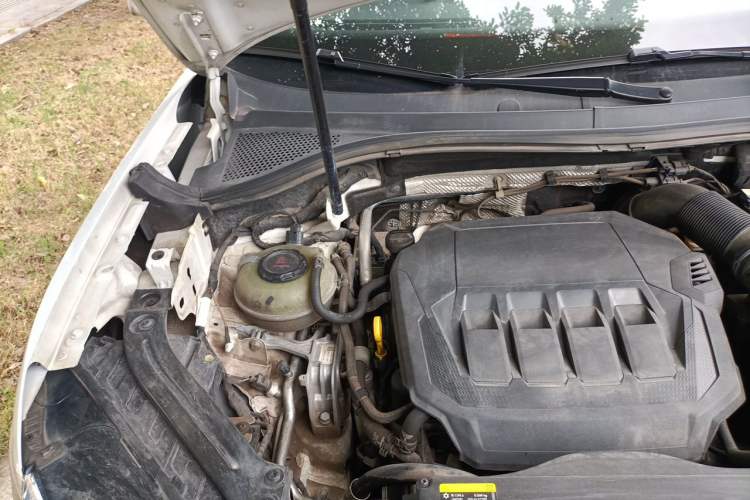 Used Volkswagen Tayron 2022 380TSI Four-Wheel Drive R-Line Connected Version Engine Bay Right