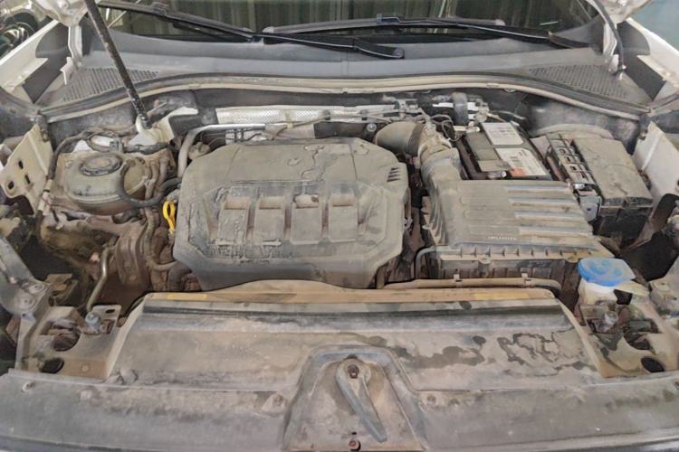 Used Volkswagen Tayron 2022 330TSI Two-Wheel Drive Luxury Smart Connectivity Version Engine Bay