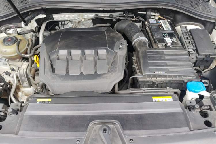 Used Volkswagen Tayron 2022 380TSI Four-Wheel Drive R-Line Connected Version Engine Bay