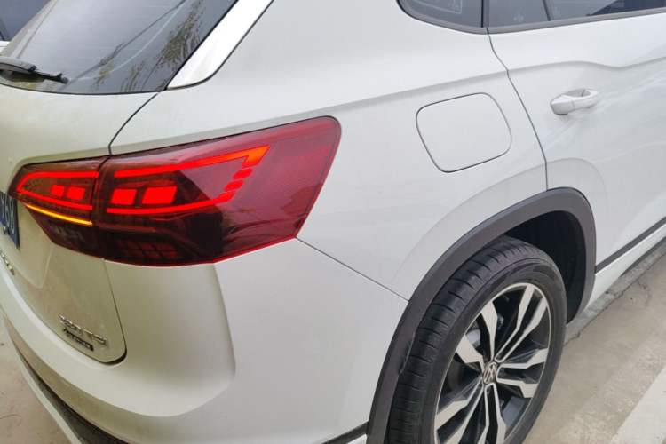 Used Volkswagen Tayron 2022 380TSI Four-Wheel Drive R-Line Connected Version Exterior 3