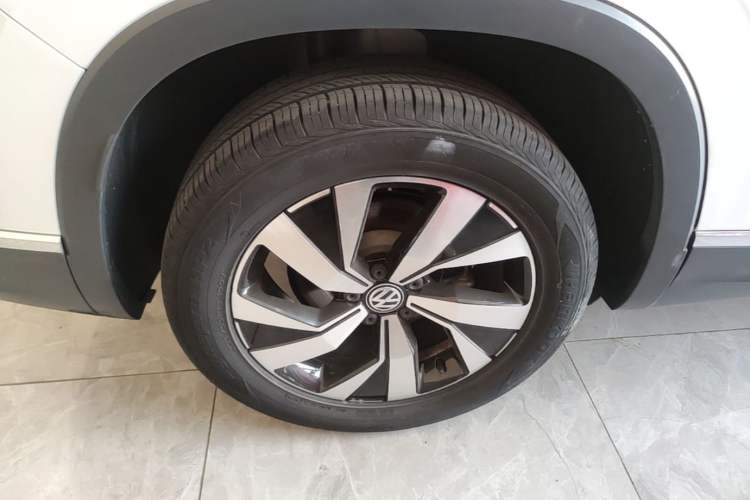 Used Volkswagen Tayron 2022 280TSI Two-Wheel Drive Luxury Smart Connectivity Version Exterior 5