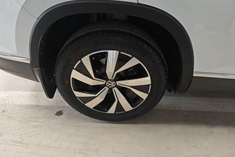 Used Volkswagen Tayron 2022 280TSI Two-Wheel Drive Luxury Smart Connectivity Version Exterior 5