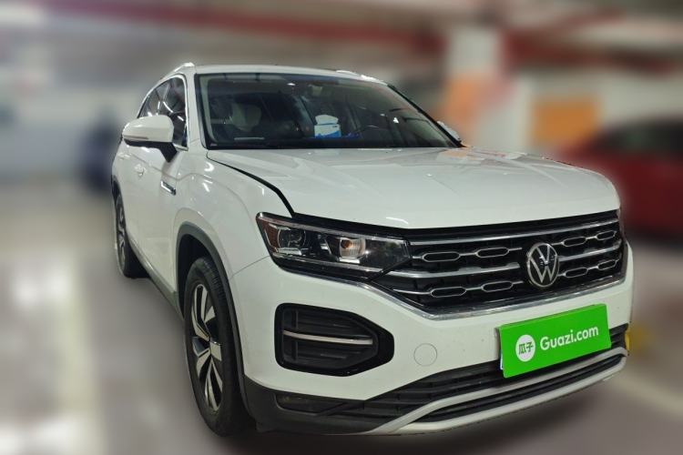 Used Volkswagen Tayron 2022 280TSI Two-Wheel Drive Luxury Smart Connectivity Version Front Right 45 Deg