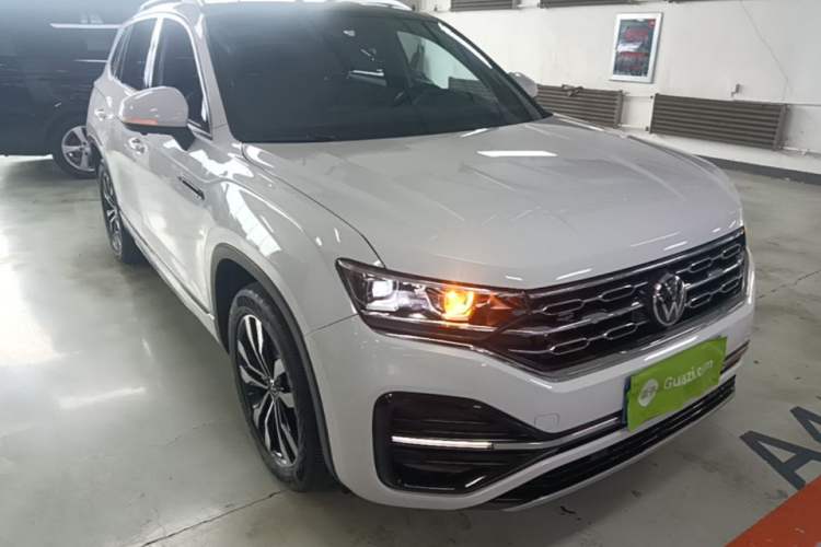 Used Volkswagen Tayron 2022 380TSI Four-Wheel Drive R-Line Connected Version Front Right 45 Deg