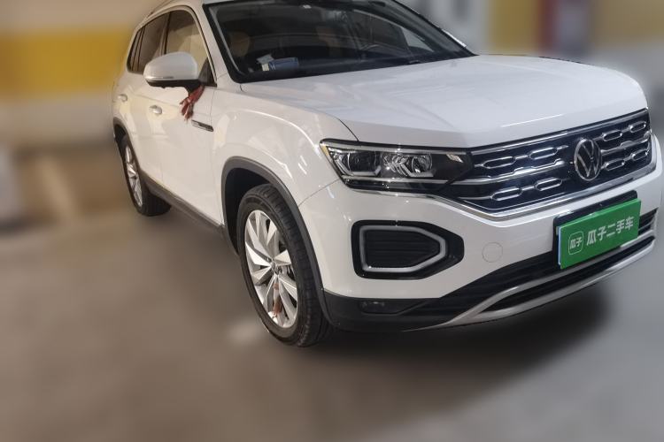 Used Volkswagen Tayron 2022 380TSI Four-Wheel Drive Luxury Connected Pro Version Front Right 45 Deg