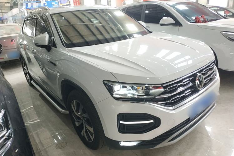 Used Volkswagen Tayron 2022 280TSI Two-Wheel Drive Luxury Smart Connectivity Version Front Right 45 Deg