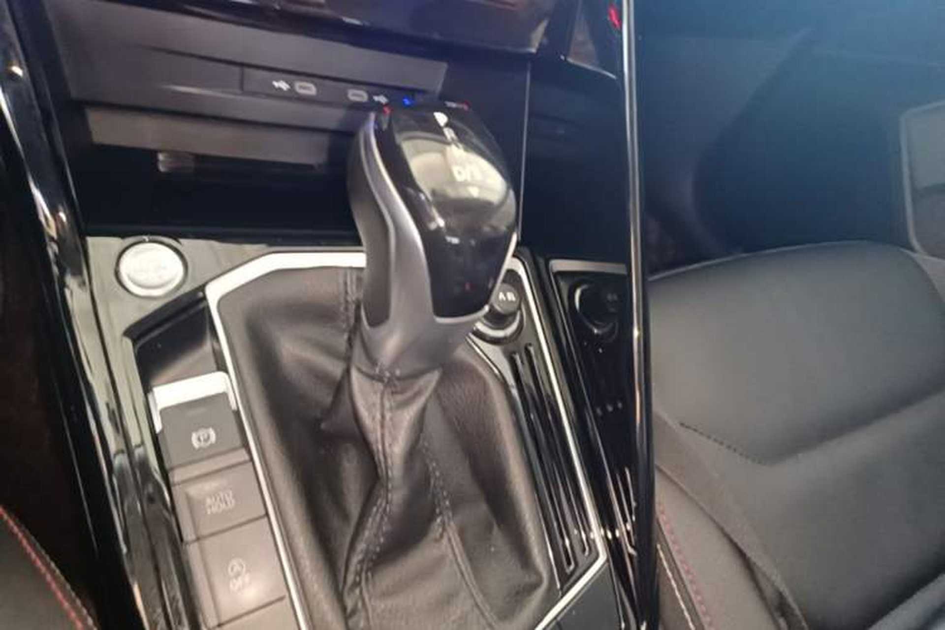 Used Volkswagen Tayron 2022 330TSI Two-Wheel Drive Luxury Connect Plus Version Gear Lever