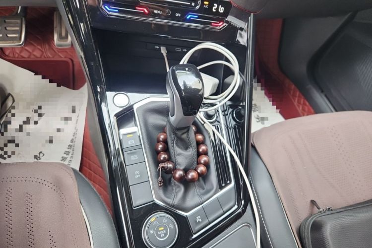 Used Volkswagen Tayron 2022 380TSI Four-Wheel Drive Luxury Connected Pro Version Gear Lever