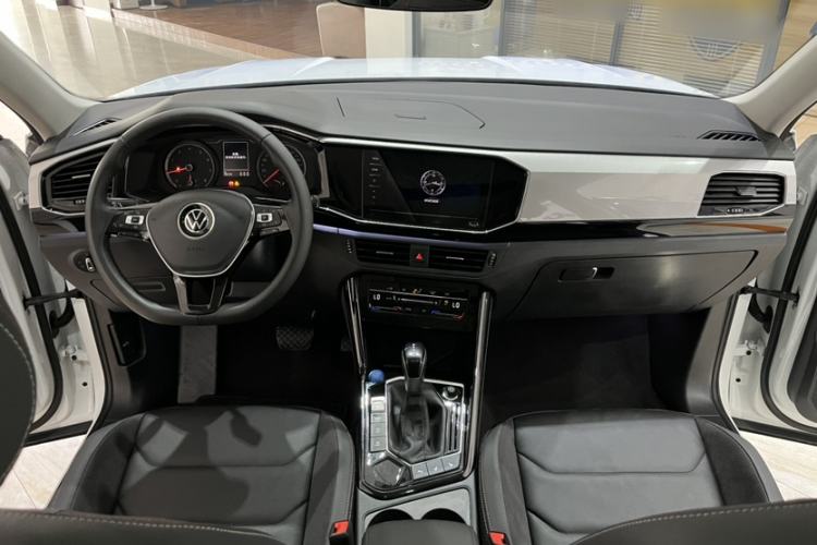Used Volkswagen Tayron 2022 280TSI Two-Wheel Drive Luxury Smart Connectivity Version Interior 1